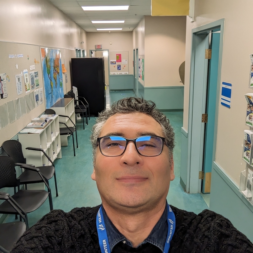 Meet your Posher, Melih